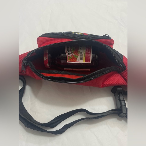 Ottawa Senators WWE Wrestling Fanny Pack Waist Belt Bag - Picture 3 of 3